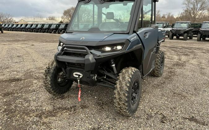 2026 Can-Am Defender XT CAB HD11