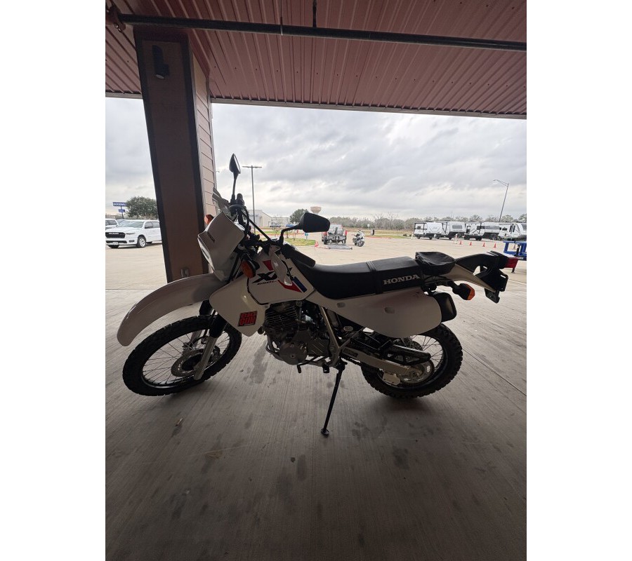 2025 Honda XR650L White