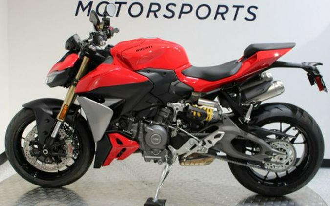 2026 Ducati Streetfighter V2