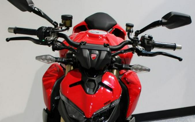 2026 Ducati Streetfighter V2