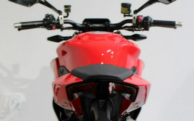 2026 Ducati Streetfighter V2
