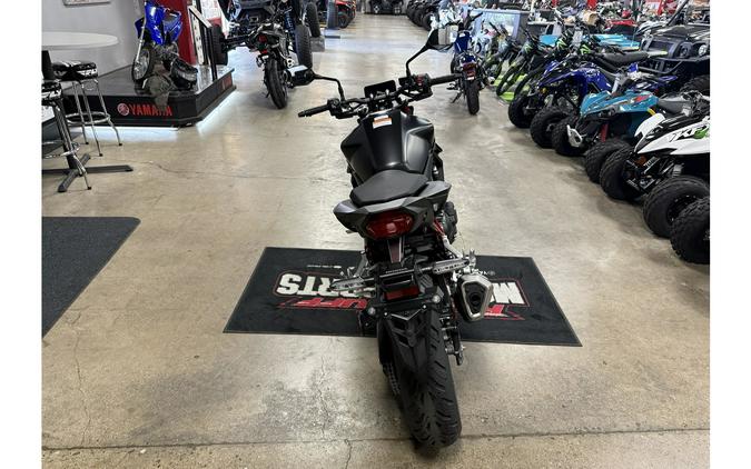 2026 CB750 Hornet E-Clutch - Honda
