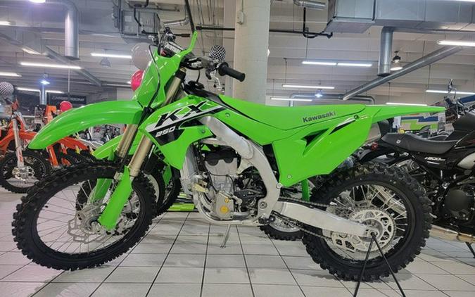 FIRST LOOK! 2024 KAWASAKI KX250, KX112, KX85 & KX65 MODELS