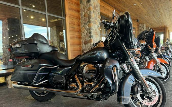 2015 Harley-Davidson FLHTCU - Electra Glide Ultra Classic