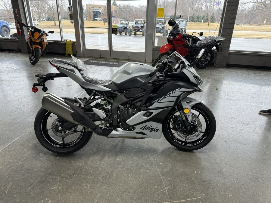 2025 Kawasaki NINJA® ZX™-4RR ABS
