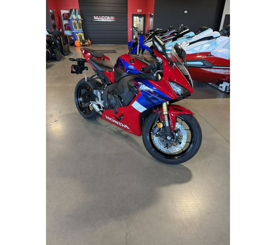 2023 Honda CBR1000RR ABS