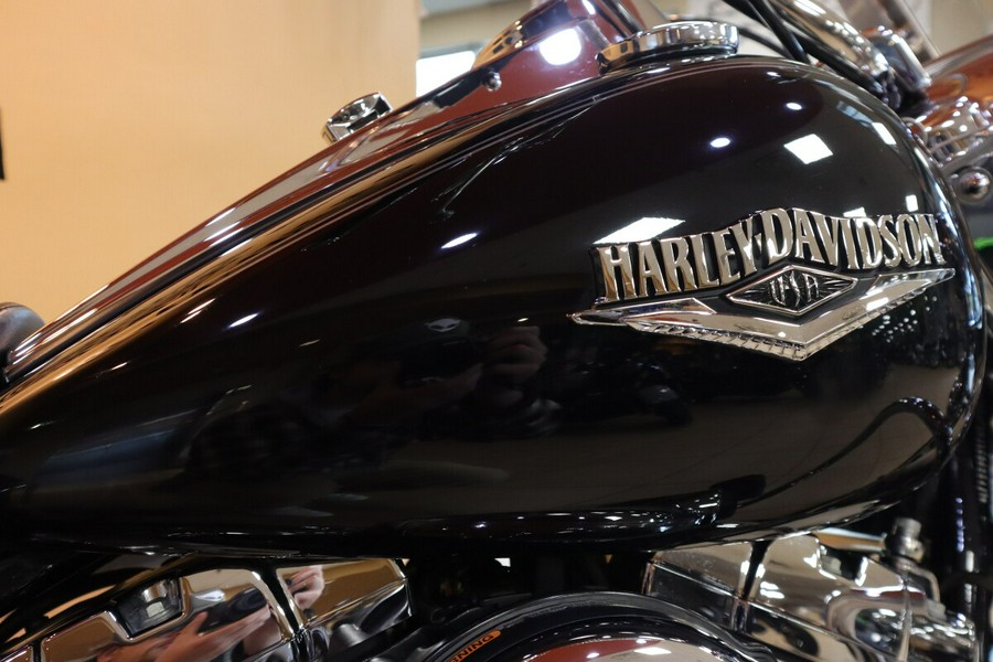 Used 2016 HARLEY-DAVIDSON HD TOURING FLHR ROAD KING FOR SALE NEAR EDEN PRAIRIE, MN