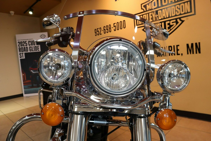 Used 2016 HARLEY-DAVIDSON HD TOURING FLHR ROAD KING FOR SALE NEAR EDEN PRAIRIE, MN