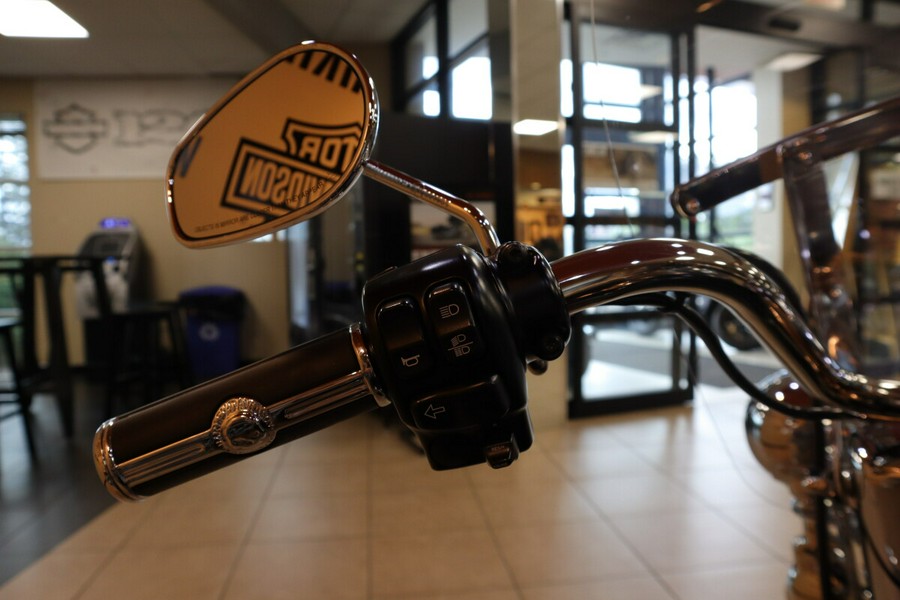 Used 2016 HARLEY-DAVIDSON HD TOURING FLHR ROAD KING FOR SALE NEAR EDEN PRAIRIE, MN