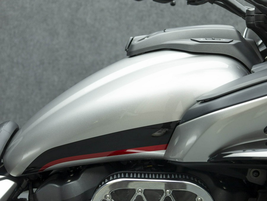 2018 YAMAHA XV1900 STAR ELUDER GT 1900 W/ABS