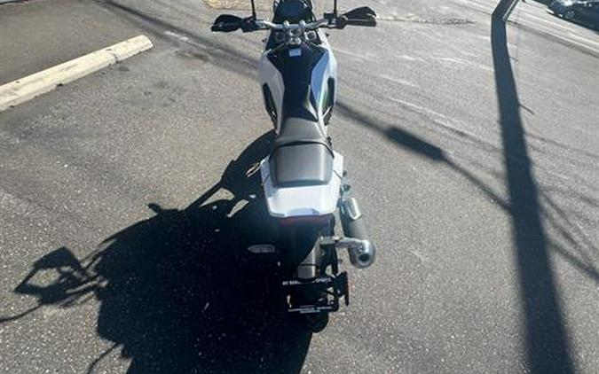 2026 Kawasaki KLE®500 SE ABS
