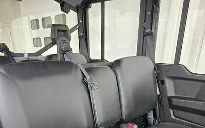 2026 CAN AM 707117 SSV DEF MAX DPSCAB 65 HD10 GN