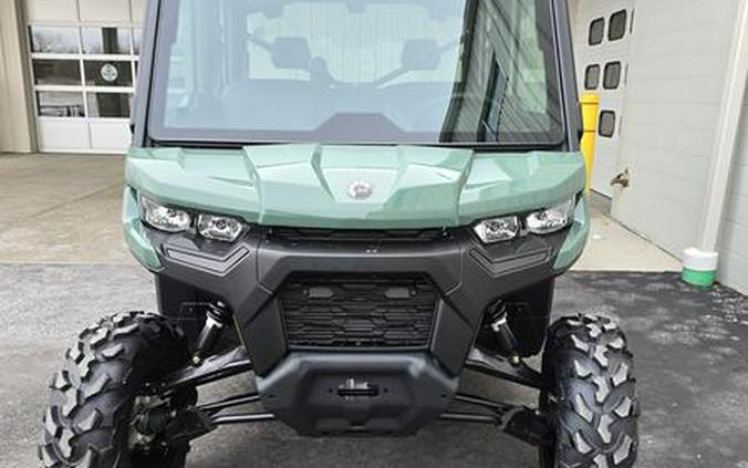 2026 CAN AM 707117 SSV DEF MAX DPSCAB 65 HD10 GN
