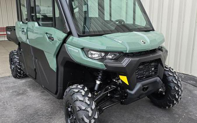 2026 CAN AM 707117 SSV DEF MAX DPSCAB 65 HD10 GN