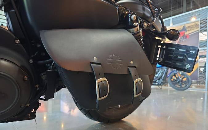 Harley-Davidson® Iron 883™ 2018