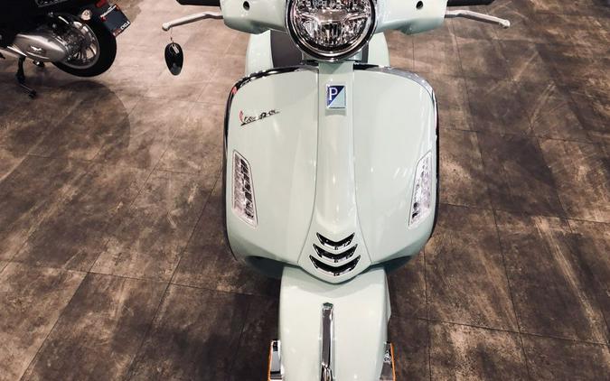 2023 Vespa GTS 300