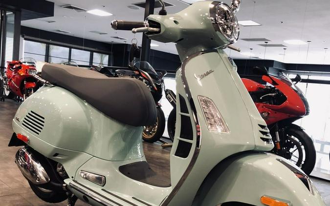 2023 Vespa GTS 300