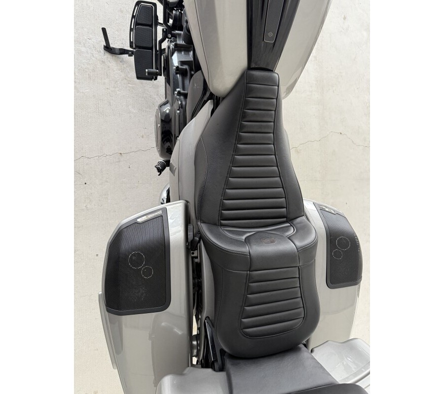 2023 Harley-Davidson® CVO™ Road Glide®