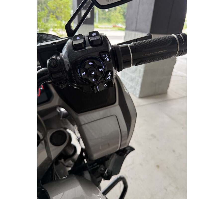 2023 Harley-Davidson® CVO™ Road Glide®