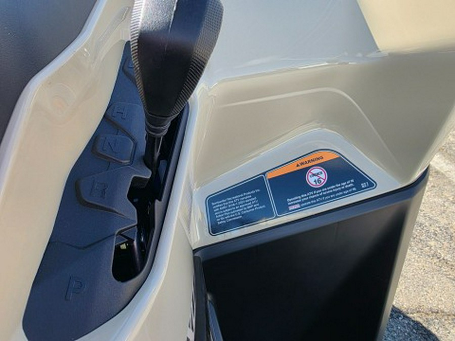 2026 Can-Am Outlander PRO XU HD7