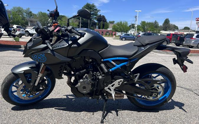 2024 Suzuki GSX 8S