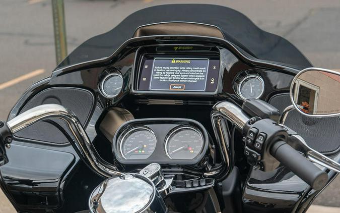 2023 Harley-Davidson® FLTRT - Road Glide® 3