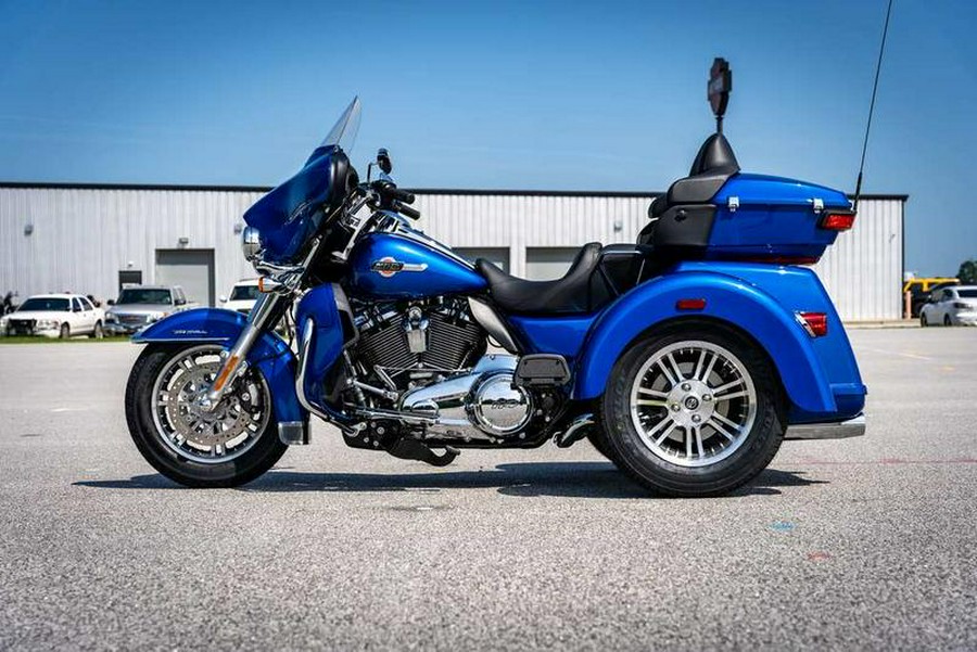 2024 Harley-Davidson® FLHTCUTG - Tri Glide® Ultra