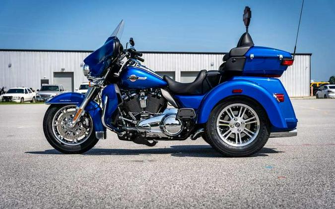 2024 Harley-Davidson® FLHTCUTG - Tri Glide® Ultra