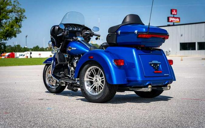 2024 Harley-Davidson® FLHTCUTG - Tri Glide® Ultra