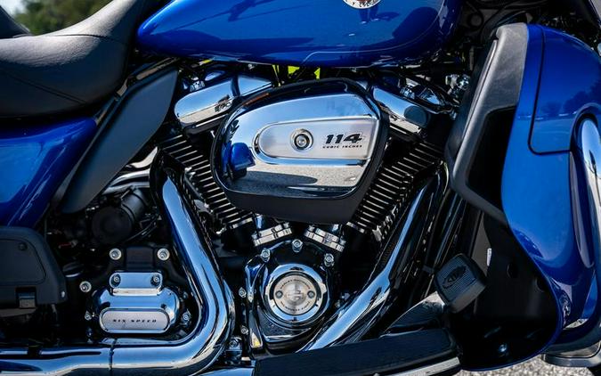 2024 Harley-Davidson® FLHTCUTG - Tri Glide® Ultra