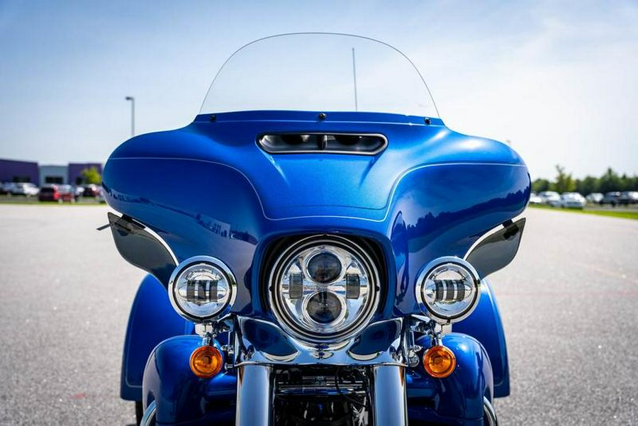 2024 Harley-Davidson® FLHTCUTG - Tri Glide® Ultra