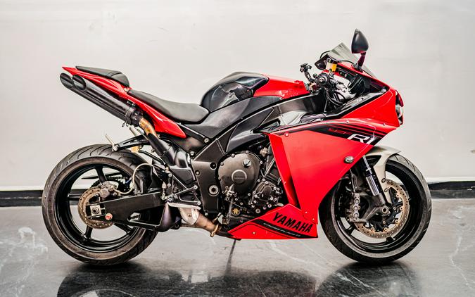 2012 Yamaha Motor Corp., USA YZF-R1