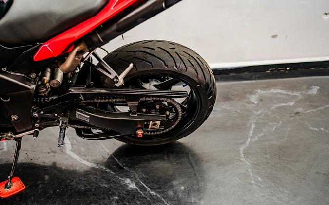 2012 Yamaha Motor Corp., USA YZF-R1
