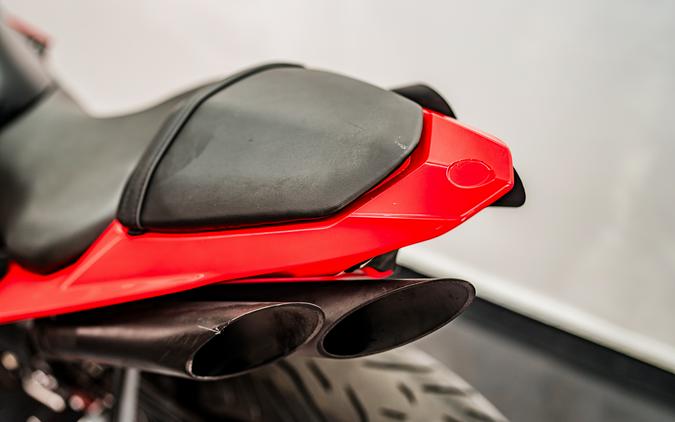 2012 Yamaha Motor Corp., USA YZF-R1