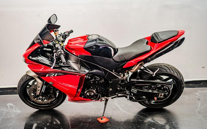 2012 Yamaha Motor Corp., USA YZF-R1