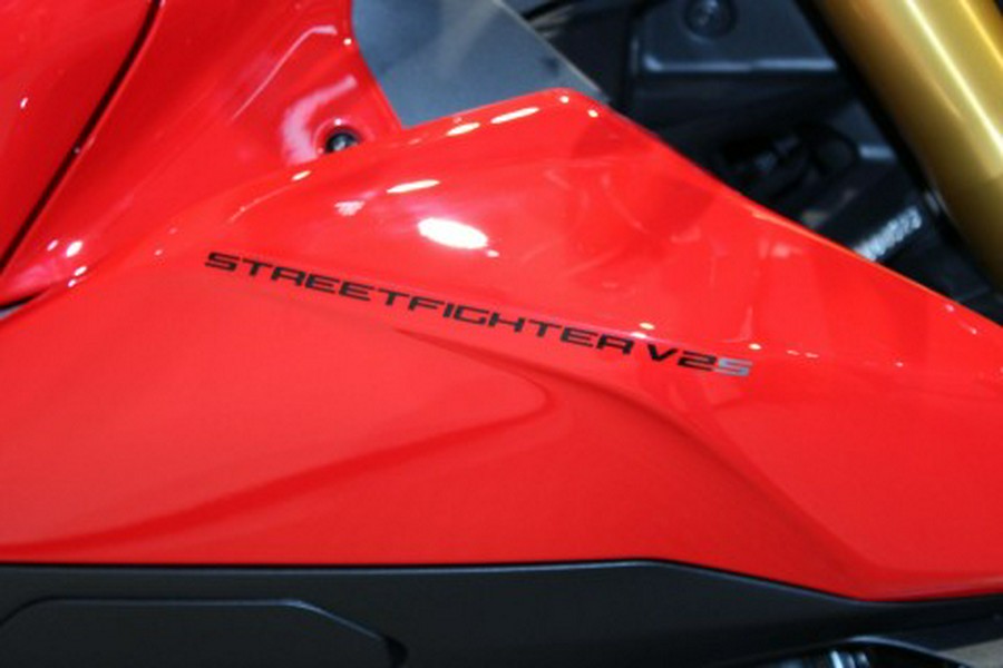 2026 Ducati Streetfighter V2 S