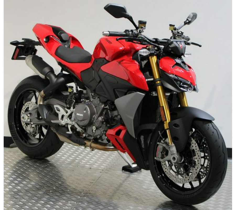 2026 Ducati Streetfighter V2 S