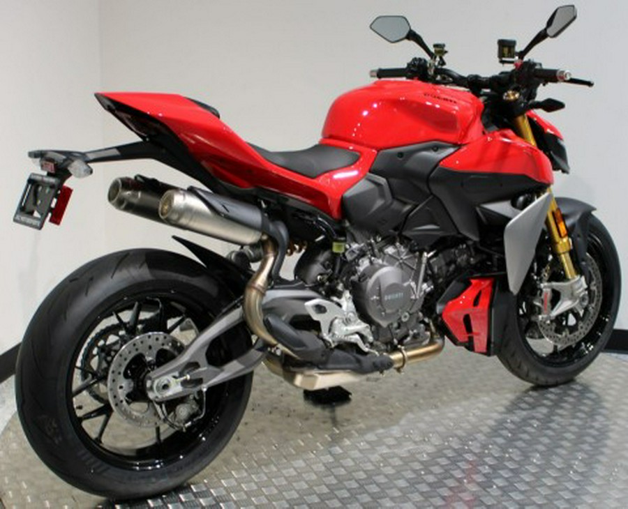 2026 Ducati Streetfighter V2 S