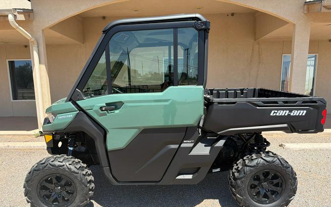 2026 Can-Am Defender DPS CAB
