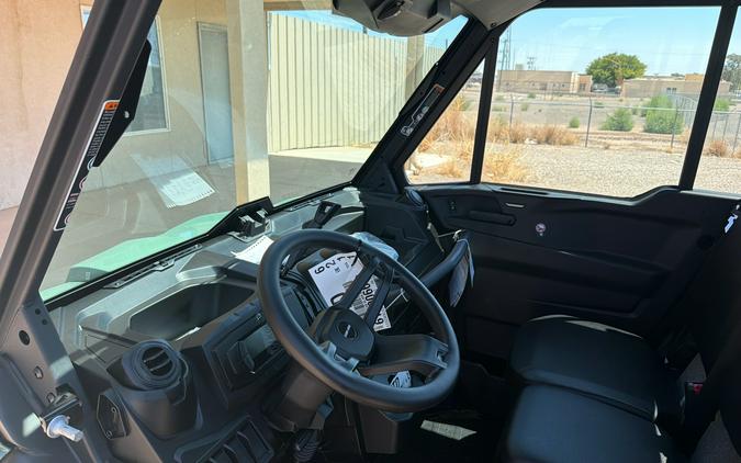 2026 Can-Am Defender DPS CAB