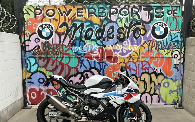 2027 BMW S 1000 RR