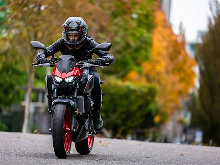 2025 Kawasaki Z500 SE ABS