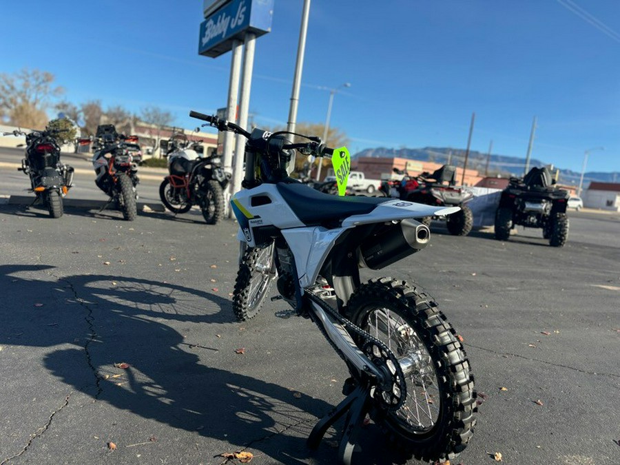 2025 Husqvarna Motorcycles FC 350 450