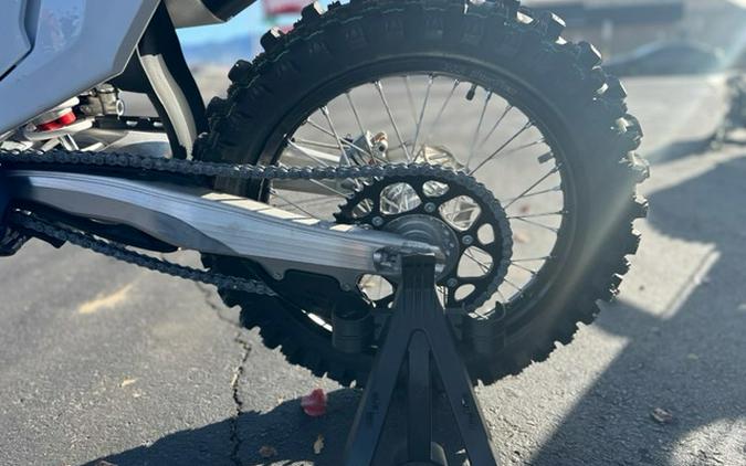 2025 Husqvarna Motorcycles FC 350 450