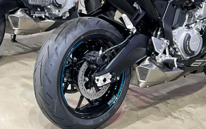2026 CFMOTO 675SS