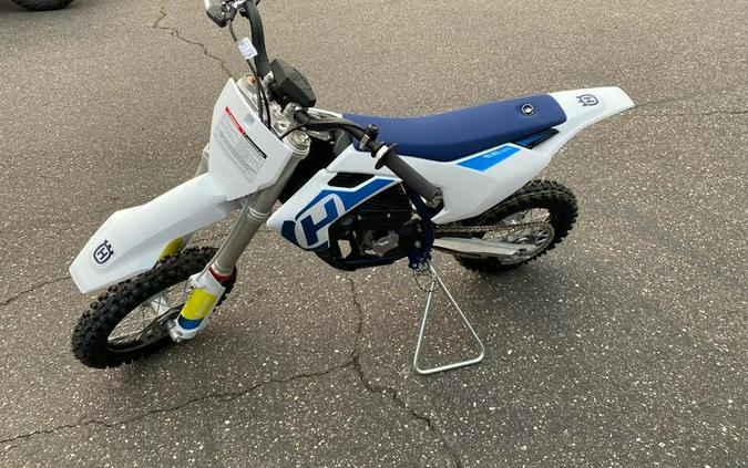 2024 Husqvarna® EE 5