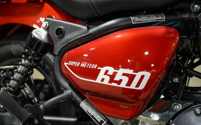 2024 Royal Enfield Super Meteor 650 Celestial Red