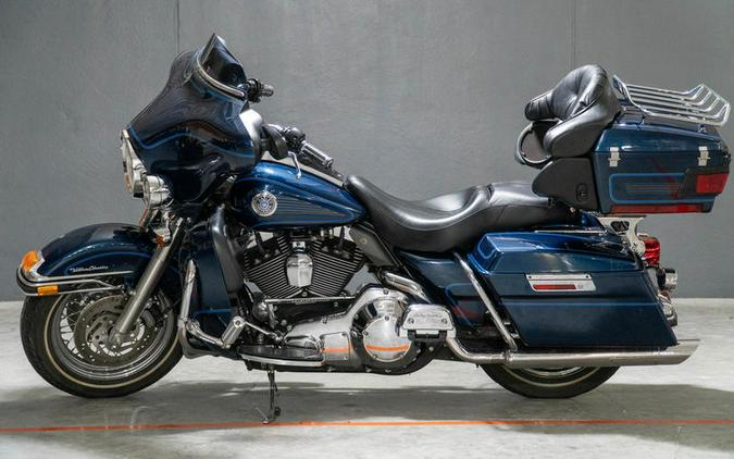 2001 Harley-Davidson® FLHTCI - Electra Glide® Classic Injection