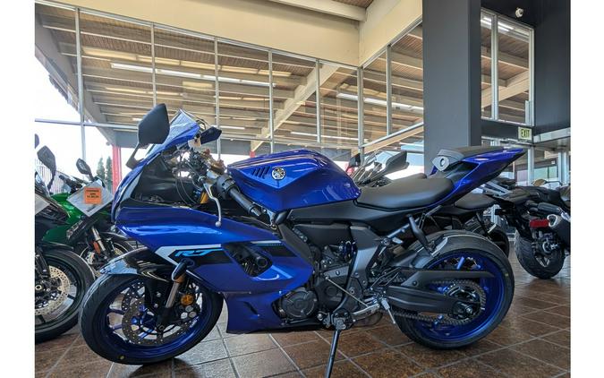 2025 Yamaha YZF R7