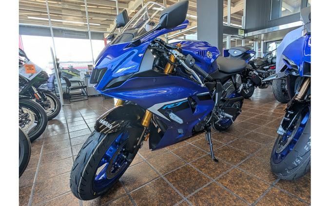 2025 Yamaha YZF R7